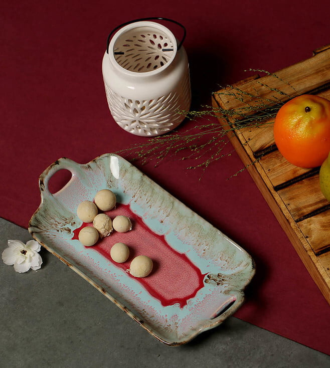 Trays and Platters